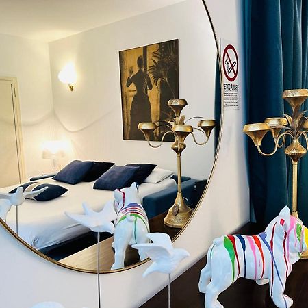Comecasa Duomo - San Babila Lovely Apartment Milano Exteriör bild