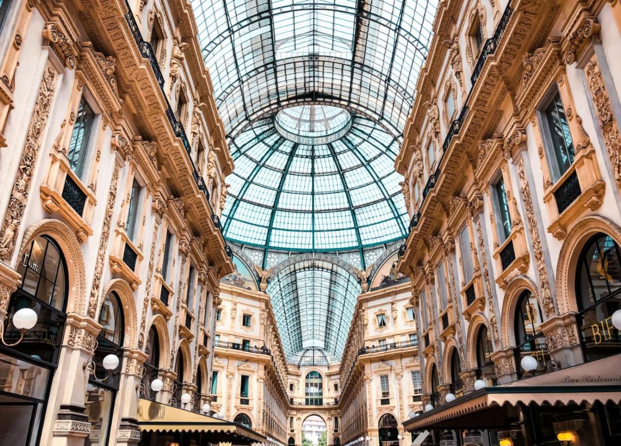 Comecasa Duomo - San Babila Lovely Apartment Milano Exteriör bild