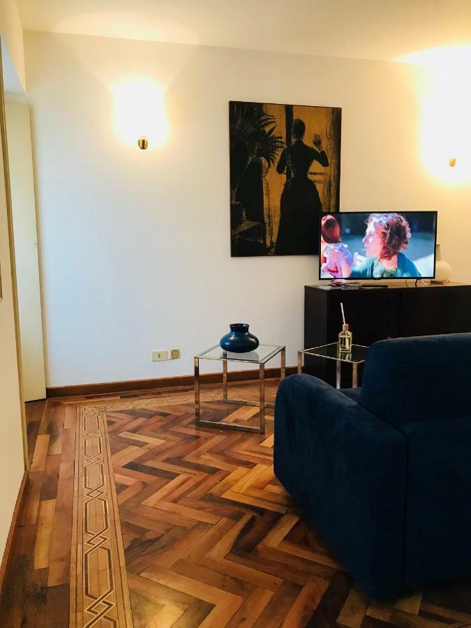 Comecasa Duomo - San Babila Lovely Apartment Milano Exteriör bild